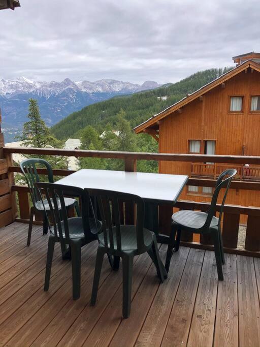 Chalet 4 Pers. Piscine Et Literie Toute Neuve. Puy-Saint-Vincent Kültér fotó