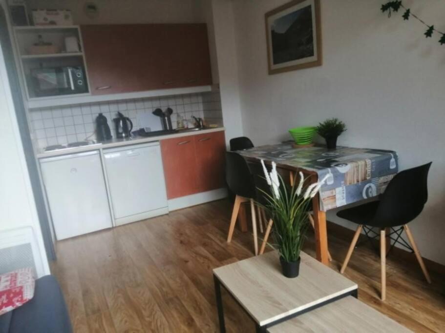 Chalet 4 Pers. Piscine Et Literie Toute Neuve. Puy-Saint-Vincent Kültér fotó